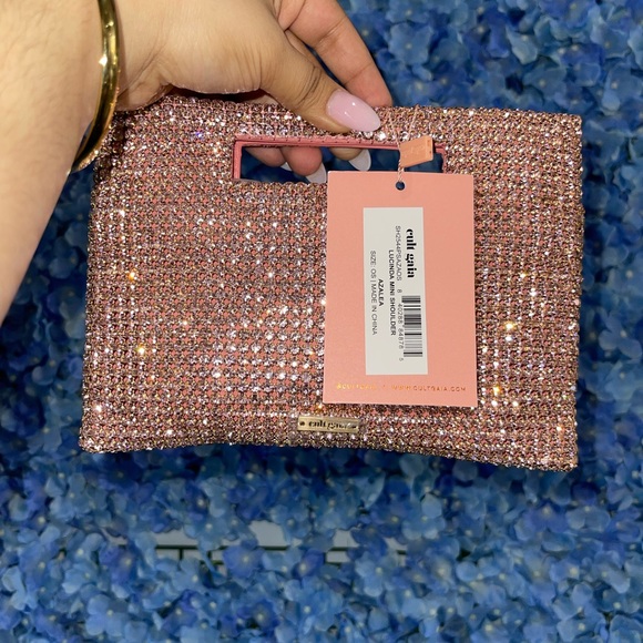 Cult Gaia - Picture 2 of 3